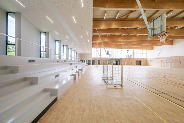 Salle Omnisports à ST JEAN DE BOURNAY (38) - Ambiance lumineuse